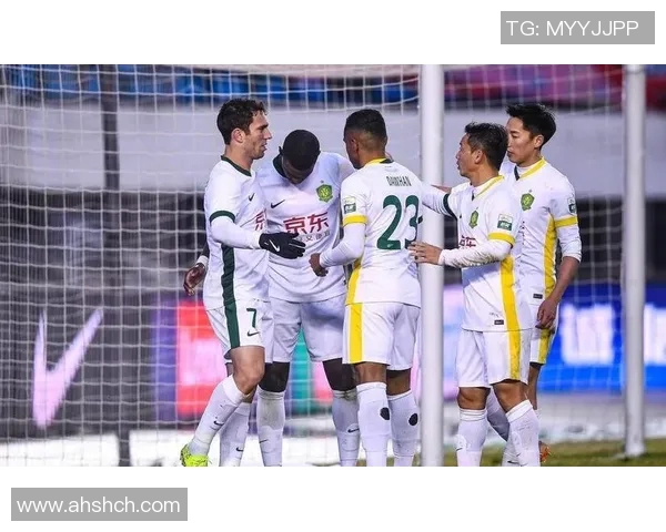 重庆足球队灵活性引发热议球迷与专家观点交锋解析